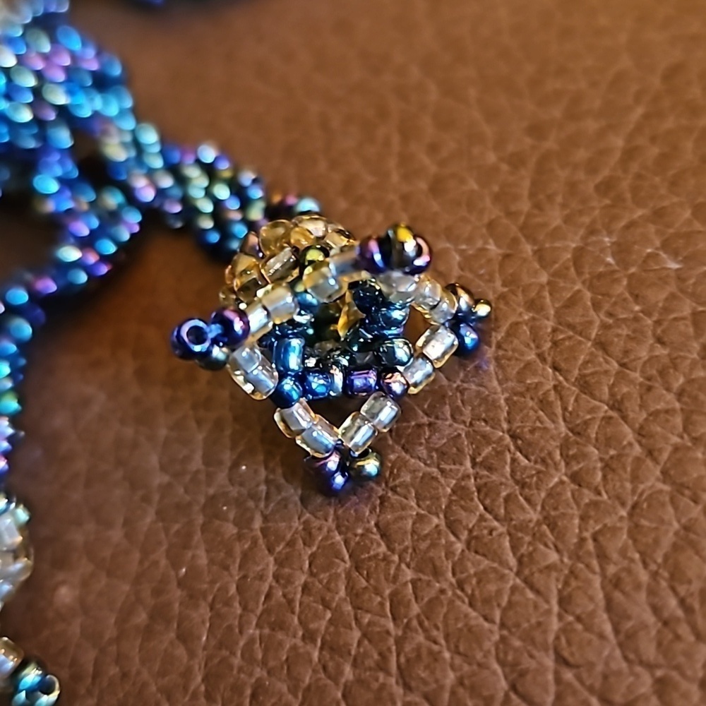 HANDMADE Woven Peacock Glass Seed Beaded Lariat Necklace - Picture 6 of 7
